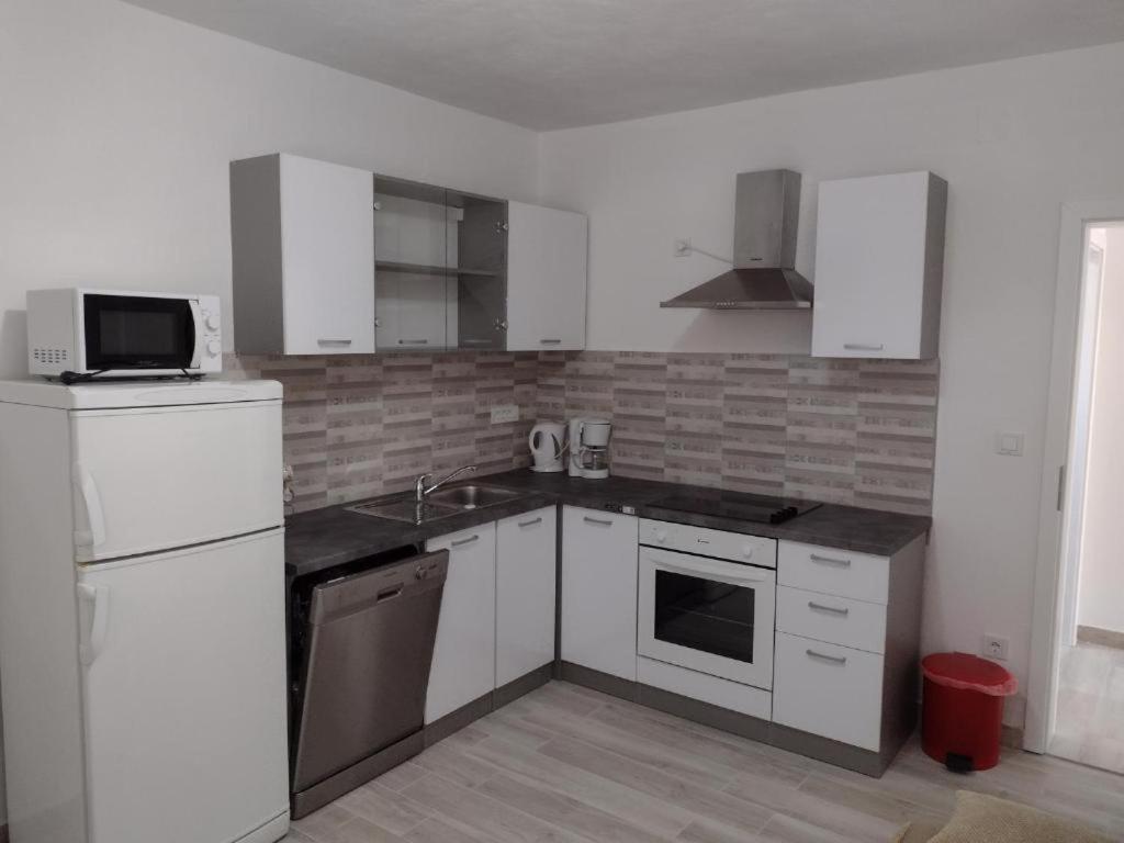 Gordana Apartmani Ljubač Extérieur photo