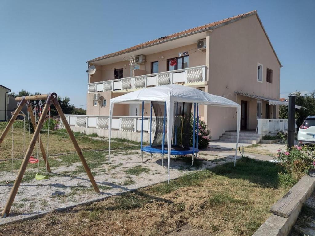 Gordana Apartmani Ljubač Extérieur photo